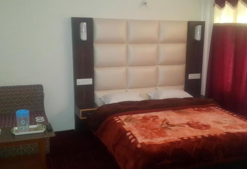 Hotel Grand Abdullah Pahalgam