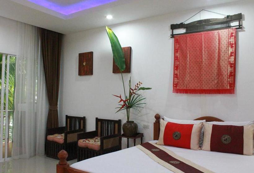 Hotel Eat N Sleep 10