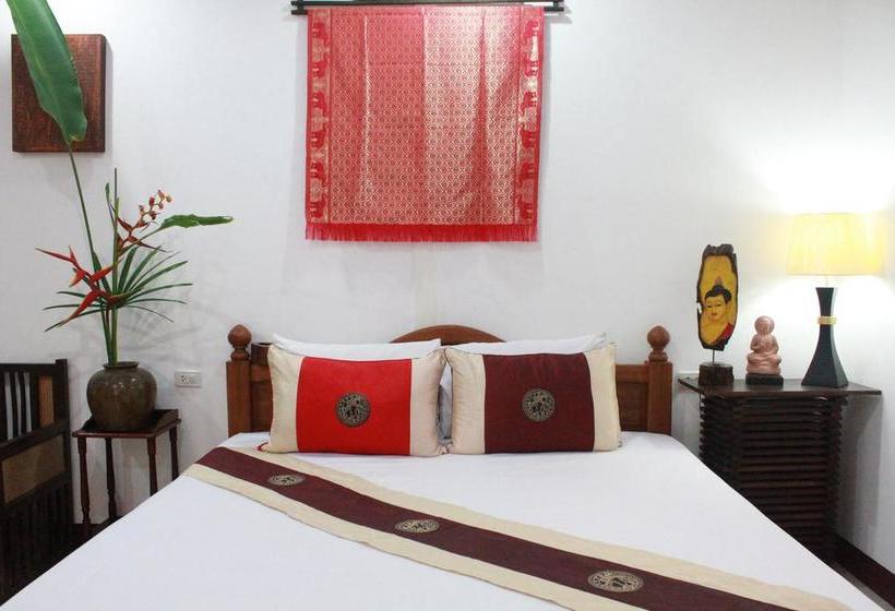 Hotel Eat N Sleep 19