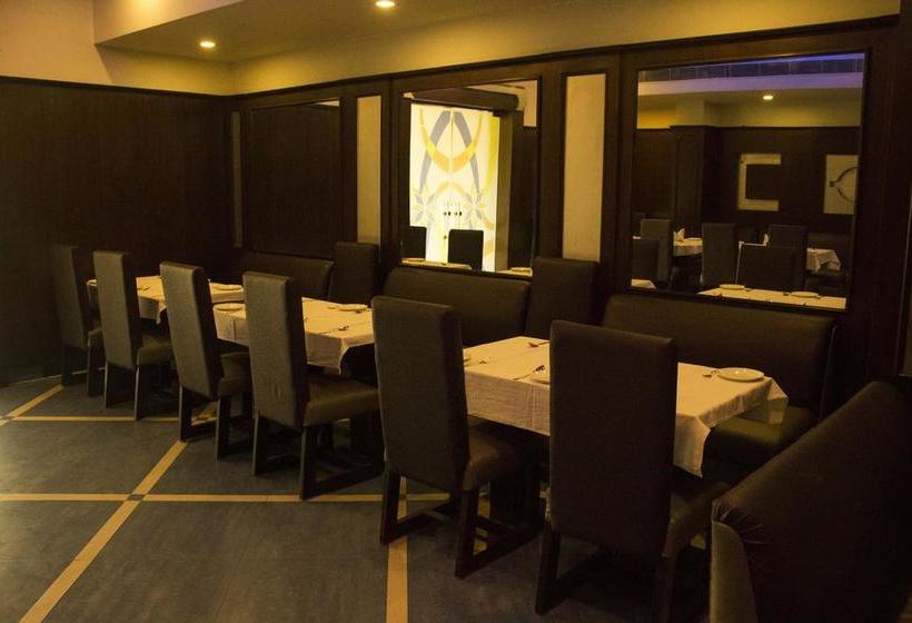 Fabhotel Aay Kay Model Town 10