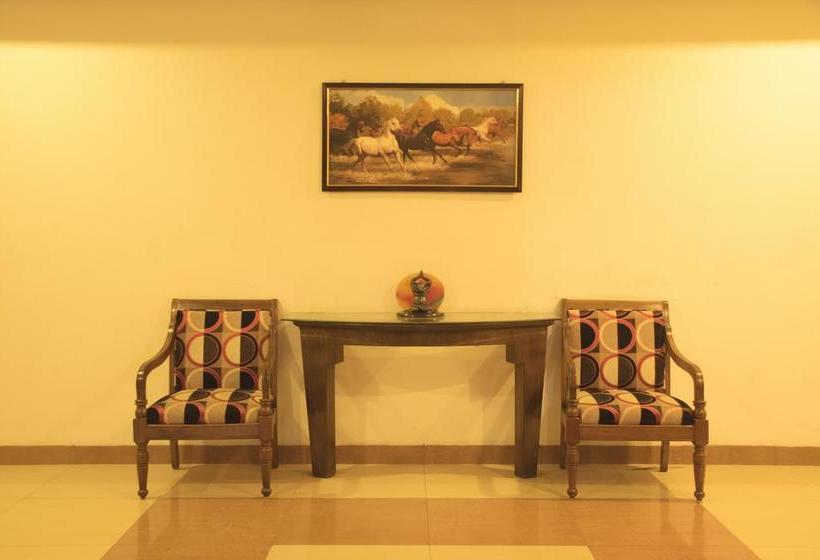 Fabhotel Aay Kay Model Town 17