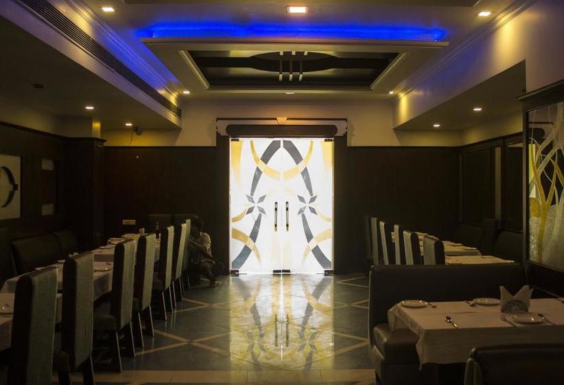 Fabhotel Aay Kay Model Town 9