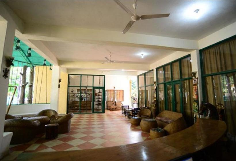 Tiger Woods Kanha Resort & Spa 4