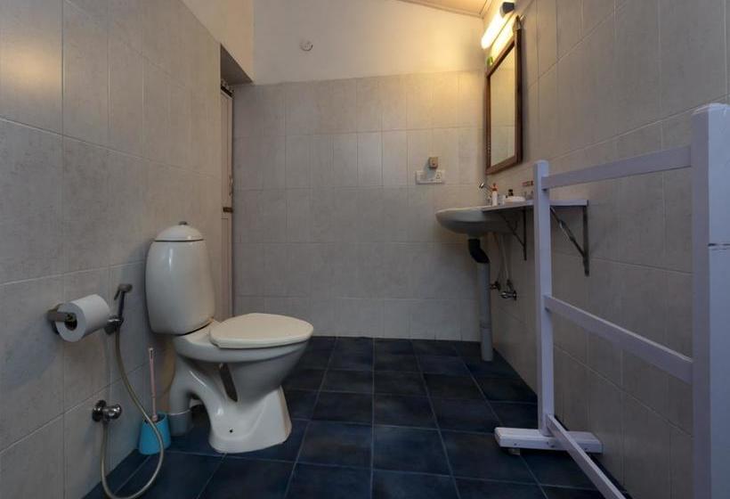 Bed and Breakfast Saffronstays Kurinji Estate 19