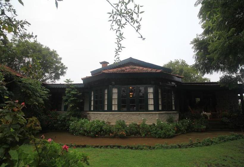 Bed and Breakfast Saffronstays Kurinji Estate 5