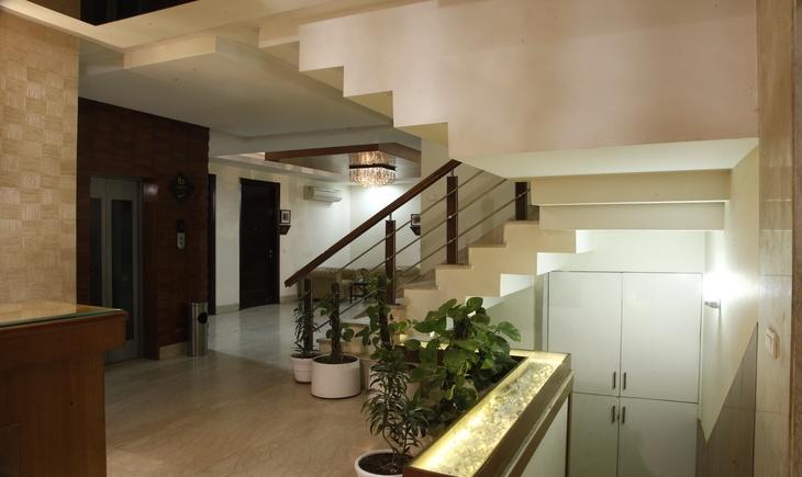 Hotel North East Residency 11