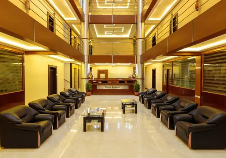 Hotel Radiant 2
