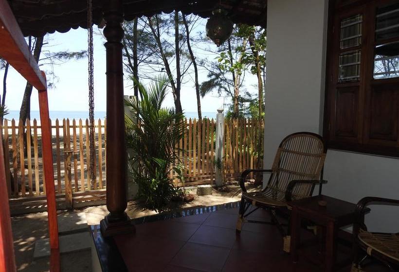 Hotel Alleppey Beach Garden 10