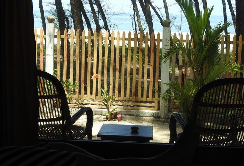 Hotel Alleppey Beach Garden 6