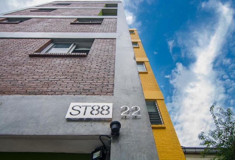 Motel St88 Residence