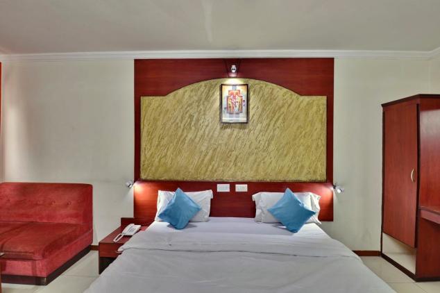 Hotel Grande Royale Indore 15