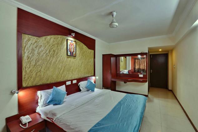 Hotel Grande Royale Indore 16