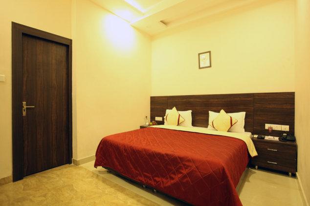 Hotel Buddha Residency 11