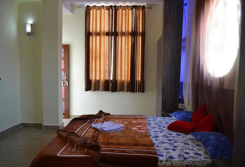 Hotel Jain Pachmarhi Madhya Pradesh