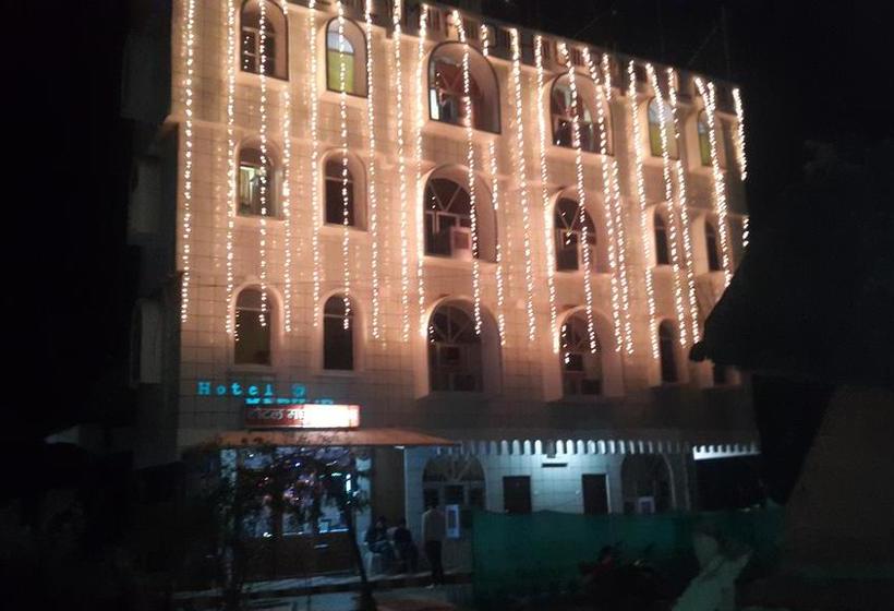 Hotel Madhur Milan 14