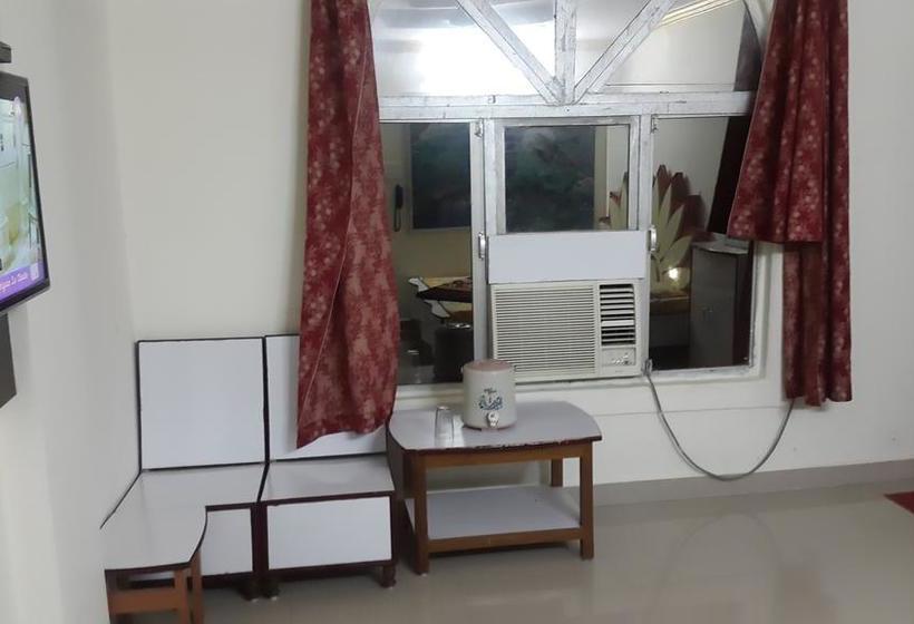 Hotel Madhur Milan 6