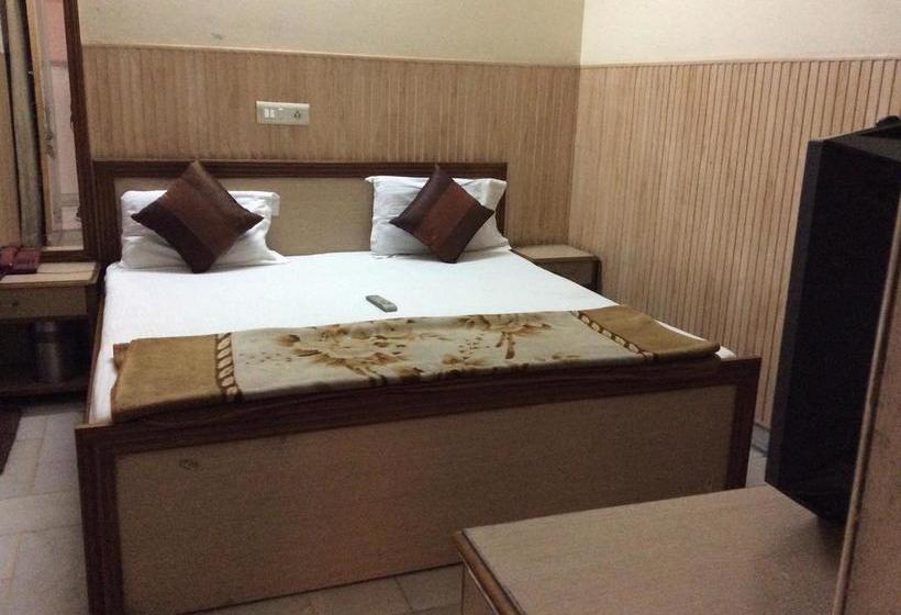 Hotel Hilroz Amritsar Punjab