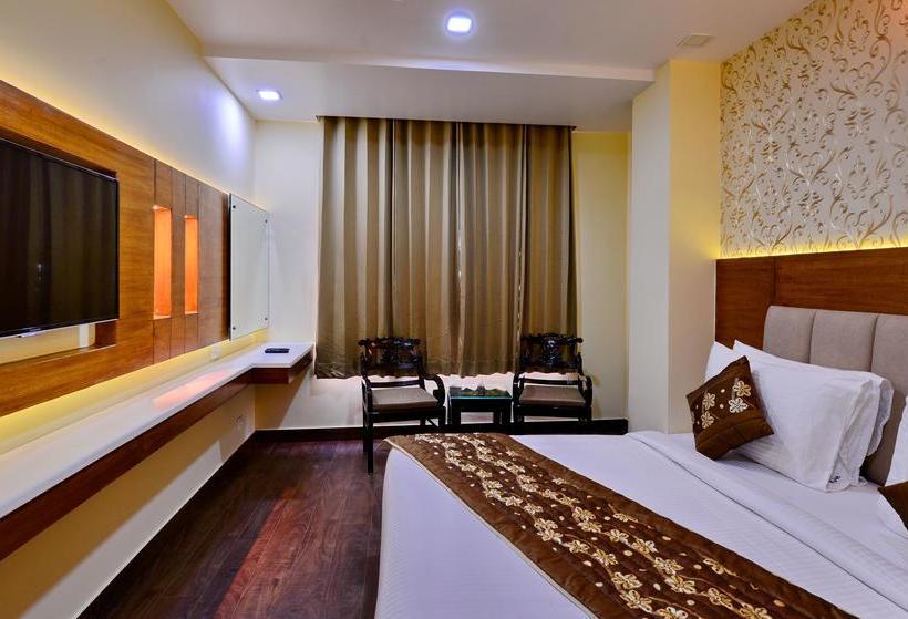 Hotel Grand Hridey 11