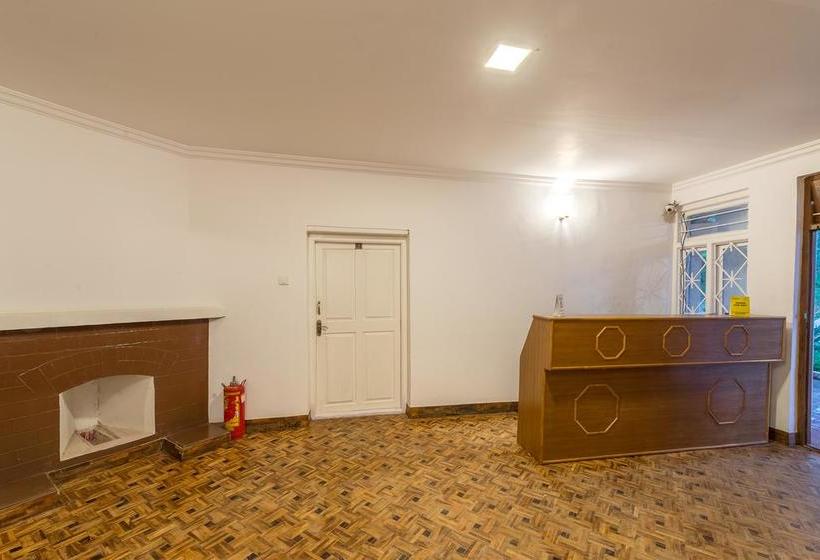 Resort Treebo Whispering Meadows 16