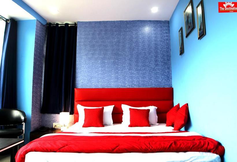 Hotel The Destination 18