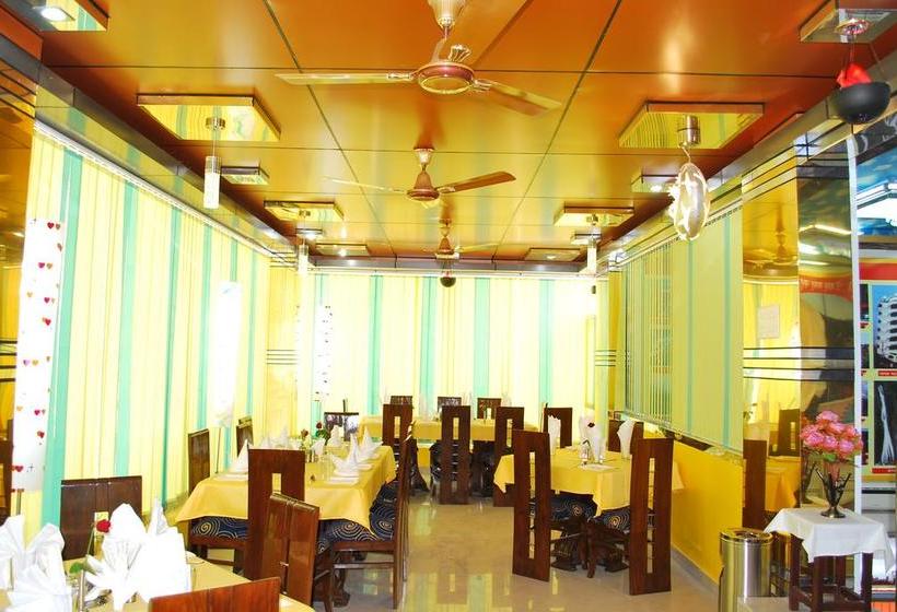 Hotel Paradise Inn 11