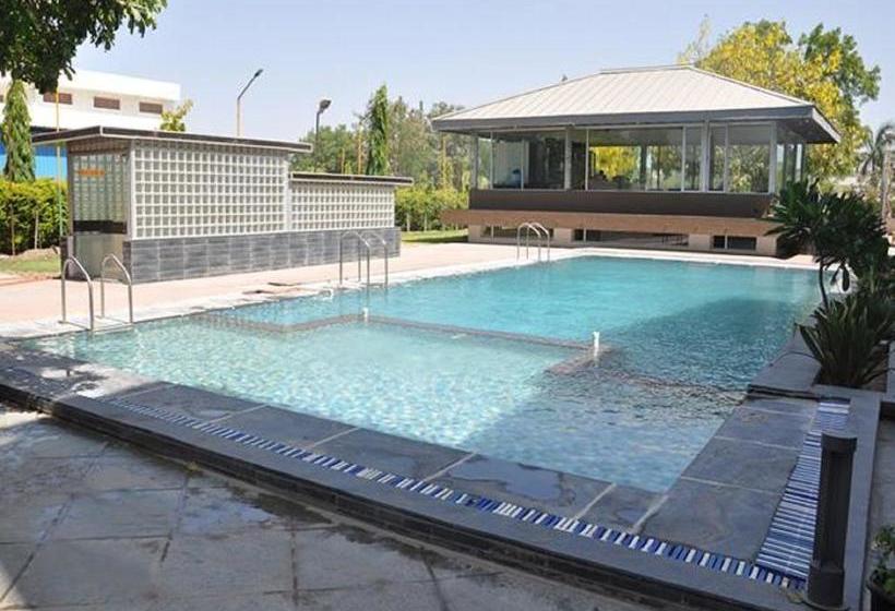 Krishna Park Resort 4