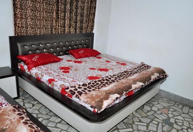 Hotel Punjabi Niwas 7