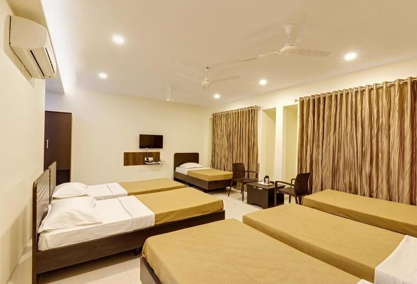 Hotel Galaxy Lodge 11