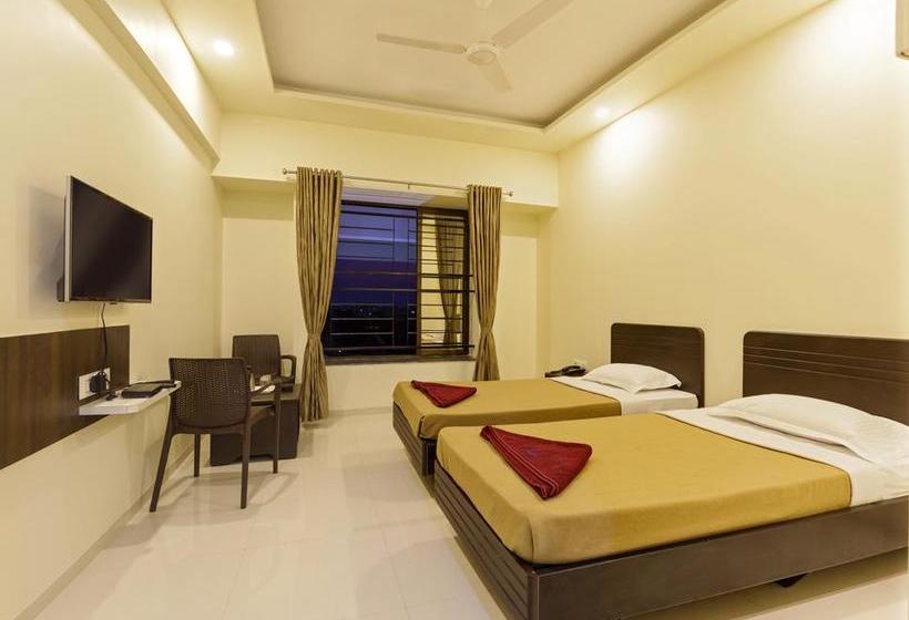 Hotel Galaxy Lodge 8