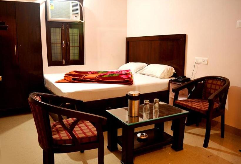 Bed and Breakfast Thakur Ji