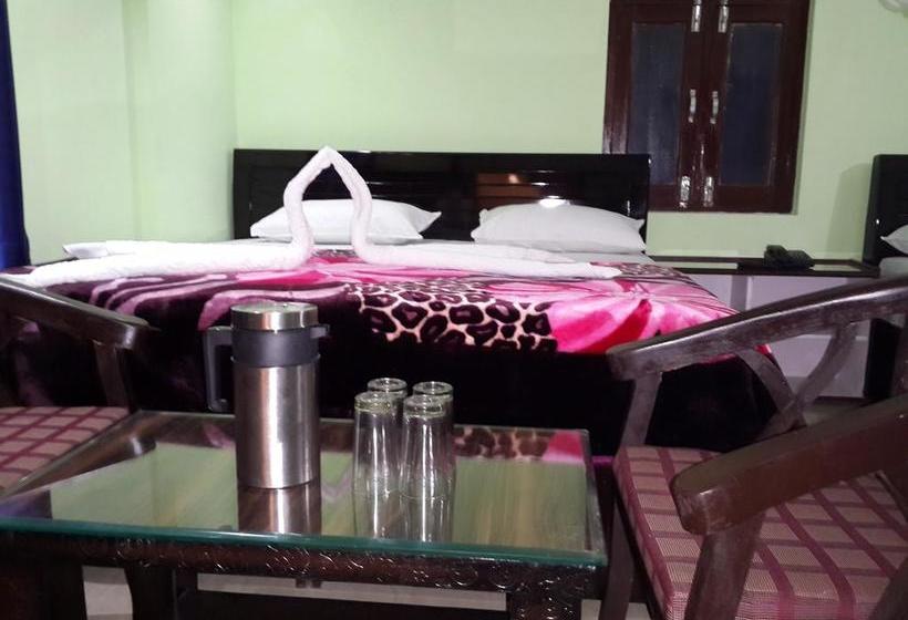 Bed and Breakfast Thakur Ji 12