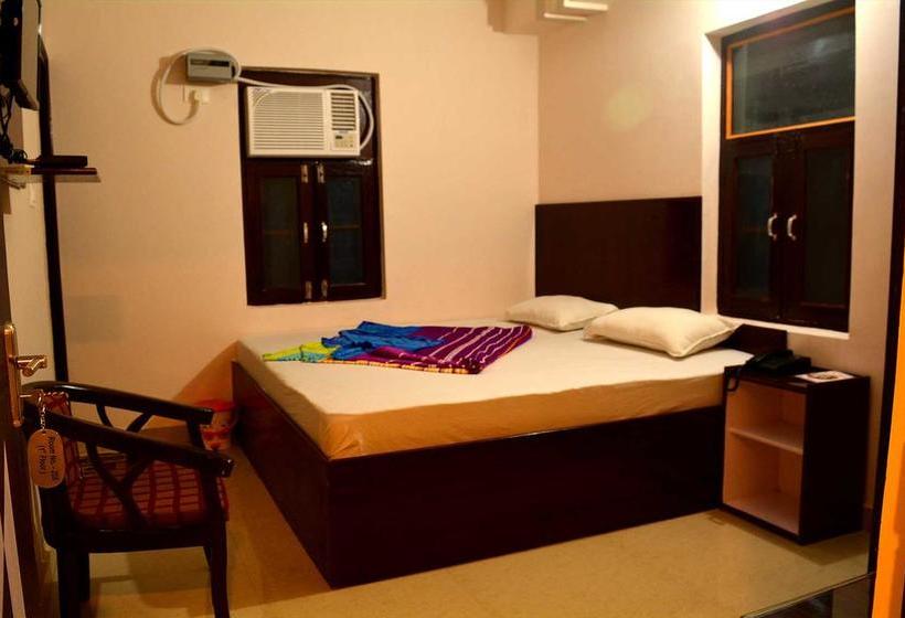 Bed and Breakfast Thakur Ji 15