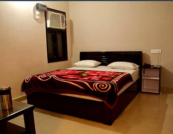 Bed and Breakfast Thakur Ji 20