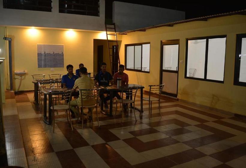 Bed and Breakfast Thakur Ji 6