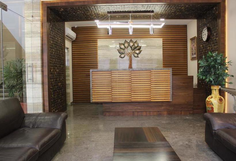 Hotel Silver Oak Kolhapur 3