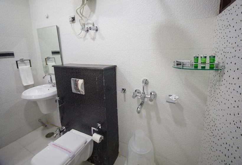 Hotel Arjun International 11