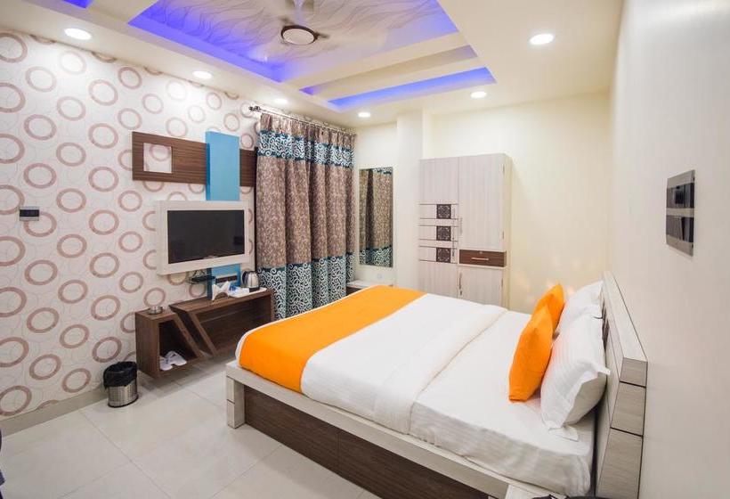 Hotel Arjun International 9