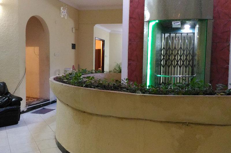 Hostel Metro City Residency 6