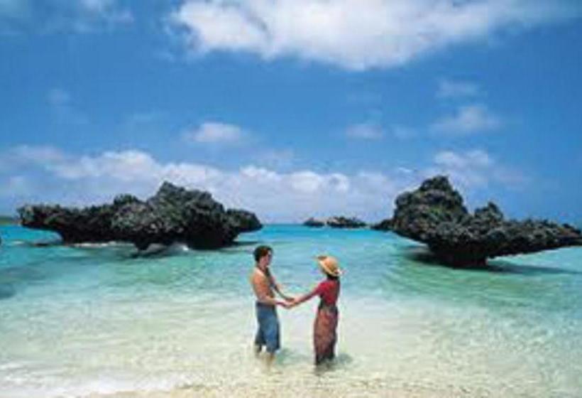 Kadaloram Beach Resort 7