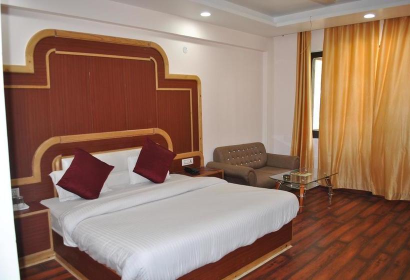 Hotel Natraj International 10