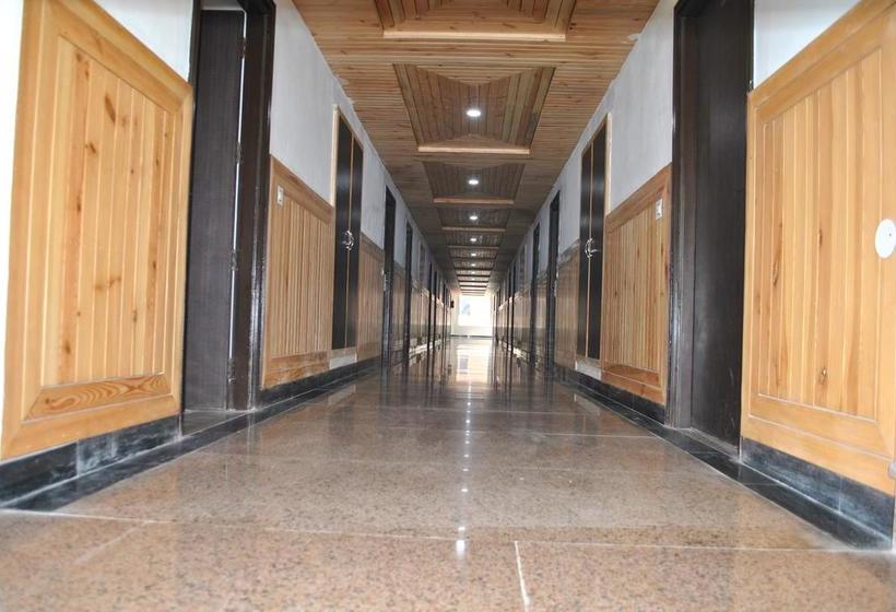 Hotel Natraj International 7