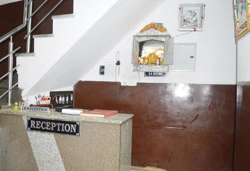 Hotel Avtar Palace 11