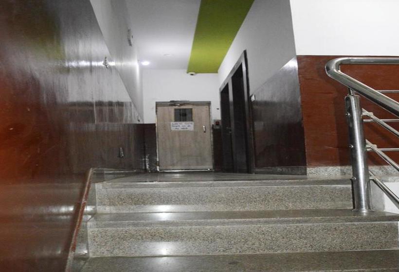 Hotel Avtar Palace 12