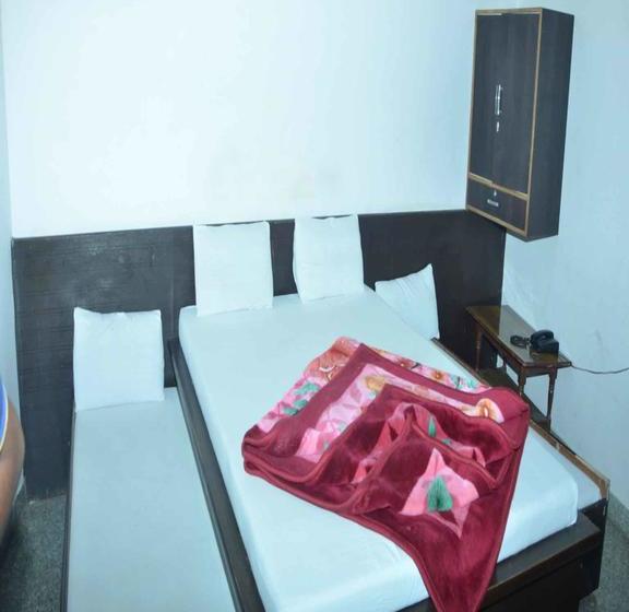 Hotel Avtar Palace 15