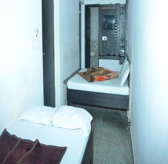 Hotel Avtar Palace 17