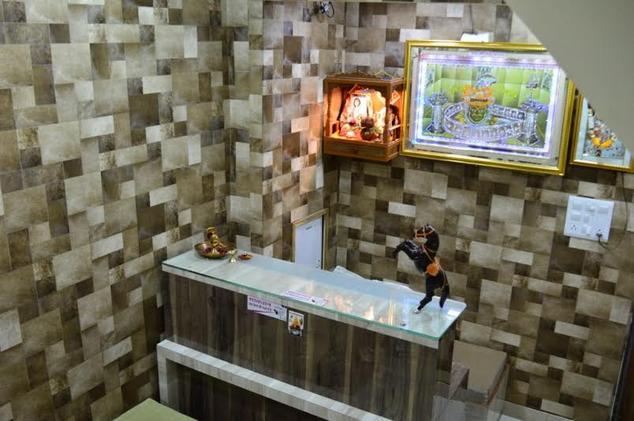 Hotel Mahakal Ashray 11