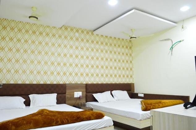 Hotel Mahakal Ashray 12