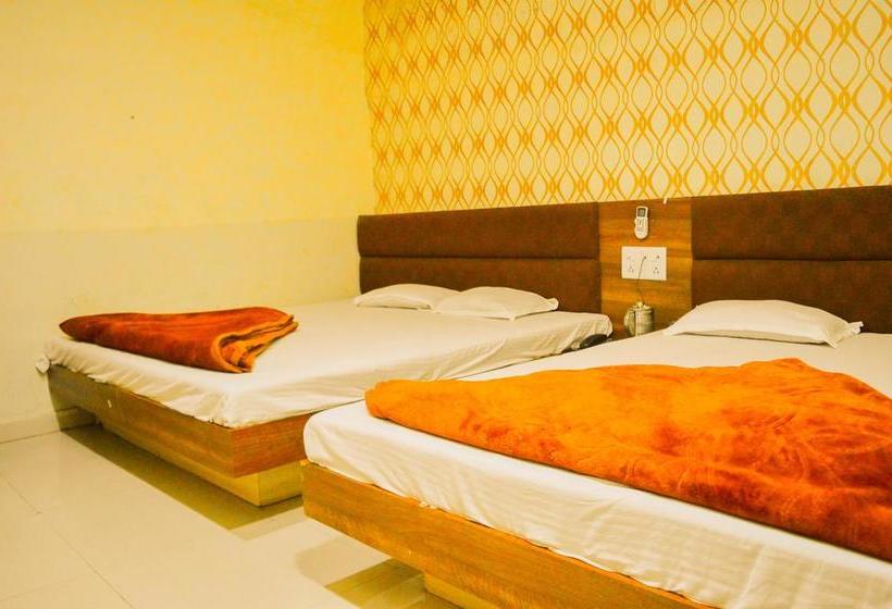 Hotel Mahakal Ashray 4
