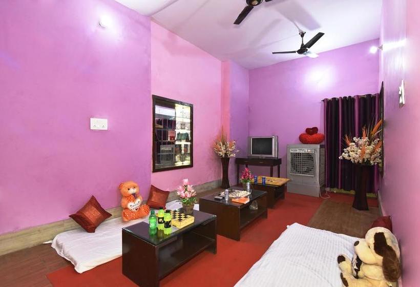 Wow Backpackers Hostel 19