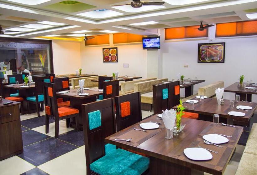 Hotel Tulsi Residency 11